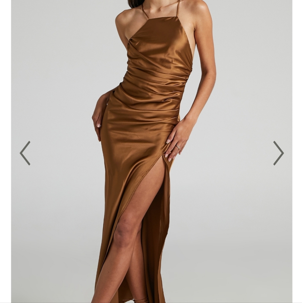 MALORNAN HIGH NECK RUCHED MAXI DRESS IN TOFFEE
